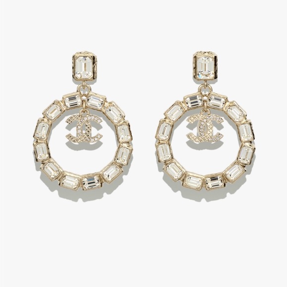 CHANEL 23K CLIP ON STATEMENT CC CRYSTAL EARRINGS - Picture 8 of 8